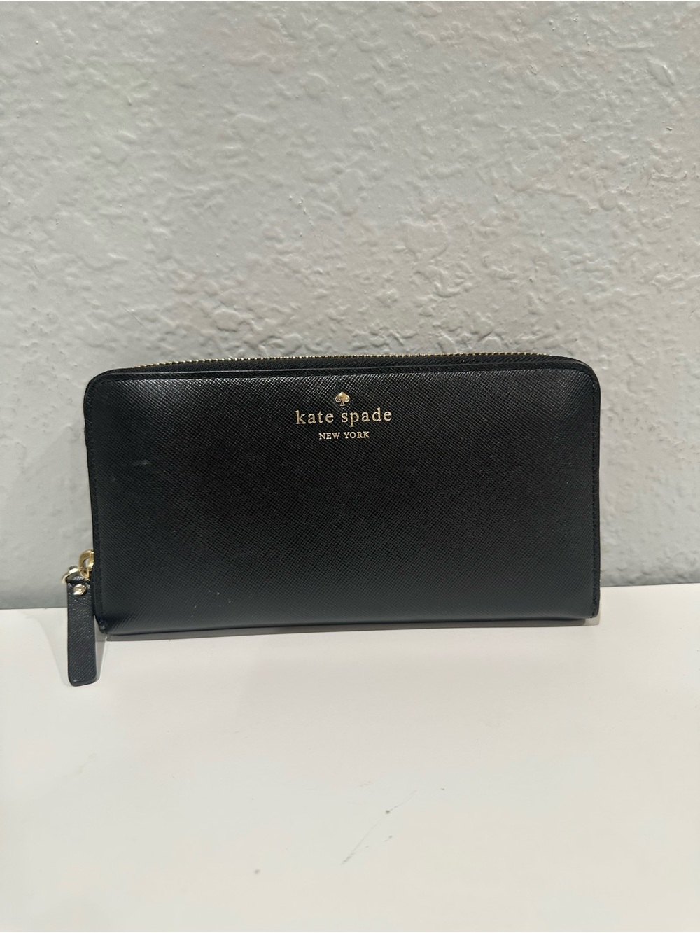 kate spade Black Saffiano Zip Wallet with Gold Logo